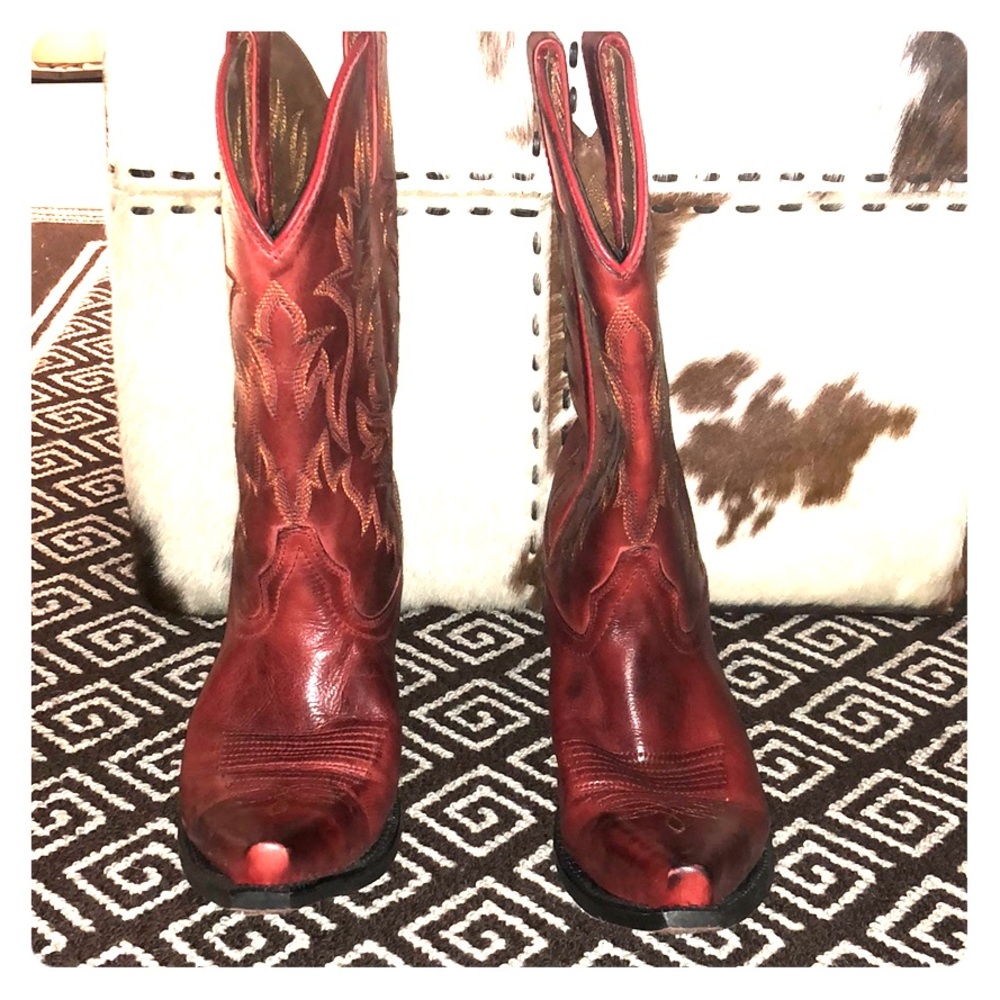 Authentic cowboy boots from Nashville